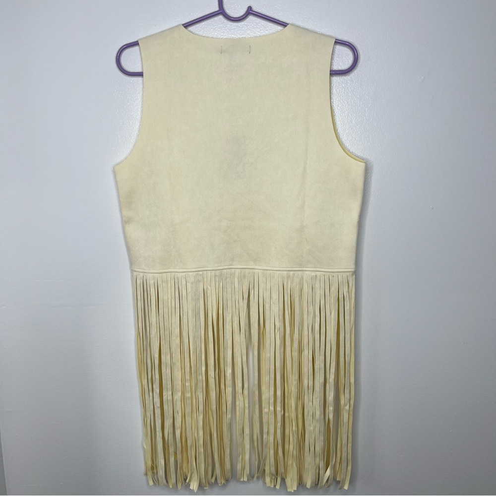 Sincerely Jules | Fringe Vest - Picture 2 of 4